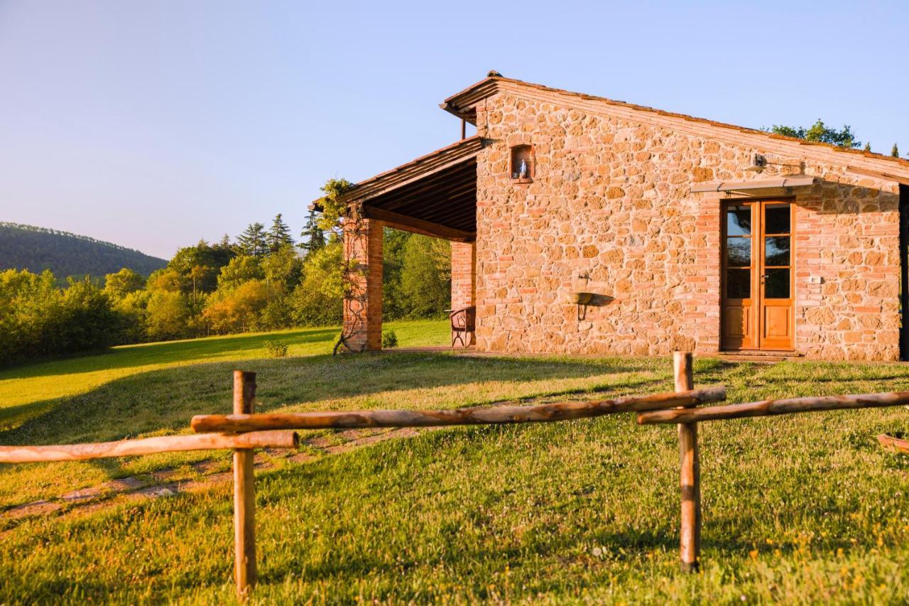 Agriturismo Il Serraglio มอนติปุลเชียโน ภายนอก รูปภาพ