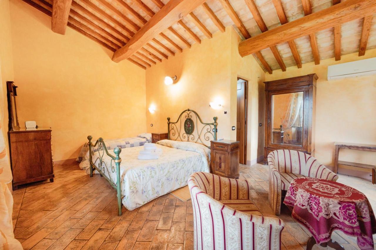 Agriturismo Il Serraglio มอนติปุลเชียโน ภายนอก รูปภาพ