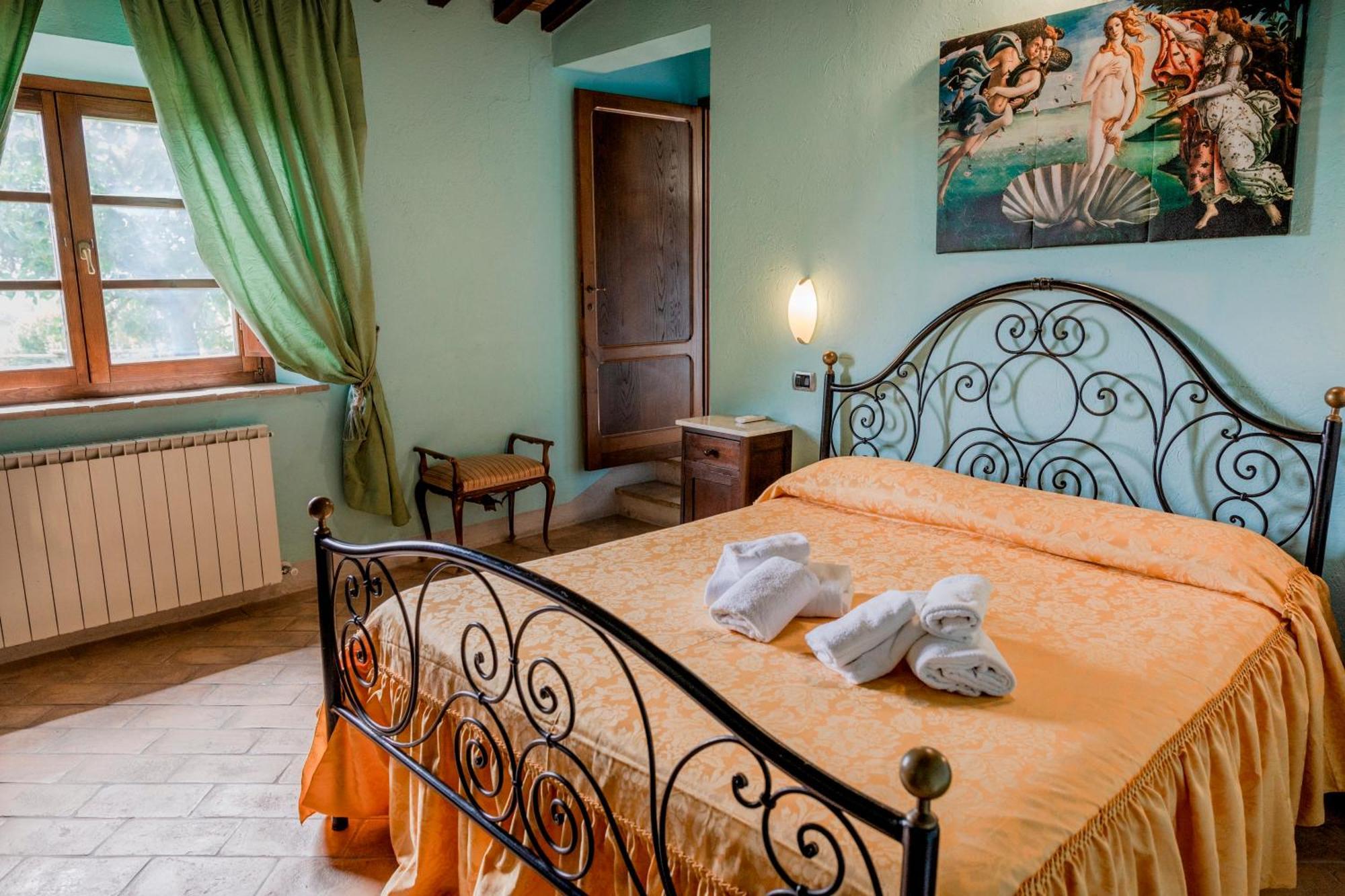Agriturismo Il Serraglio มอนติปุลเชียโน ภายนอก รูปภาพ