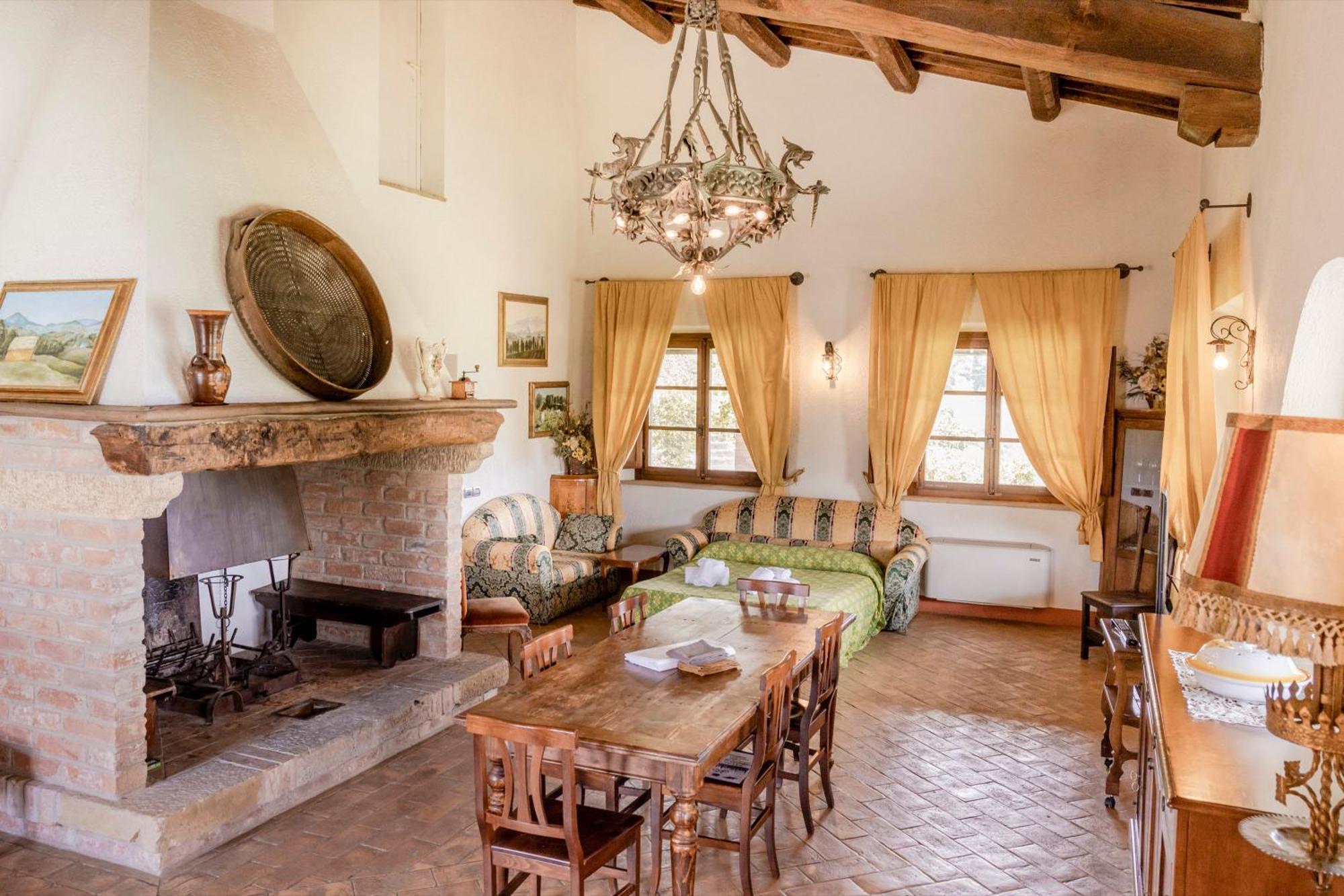 Agriturismo Il Serraglio มอนติปุลเชียโน ภายนอก รูปภาพ