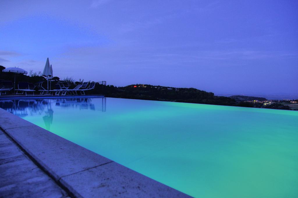 Agriturismo Il Serraglio มอนติปุลเชียโน ภายนอก รูปภาพ